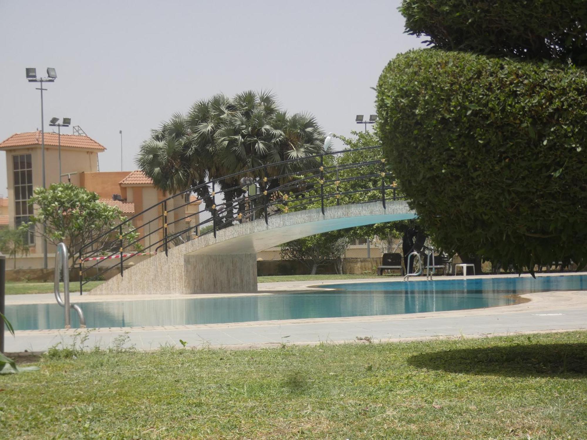 L'Amitie Hotel NʼDjamena Exteriör bild