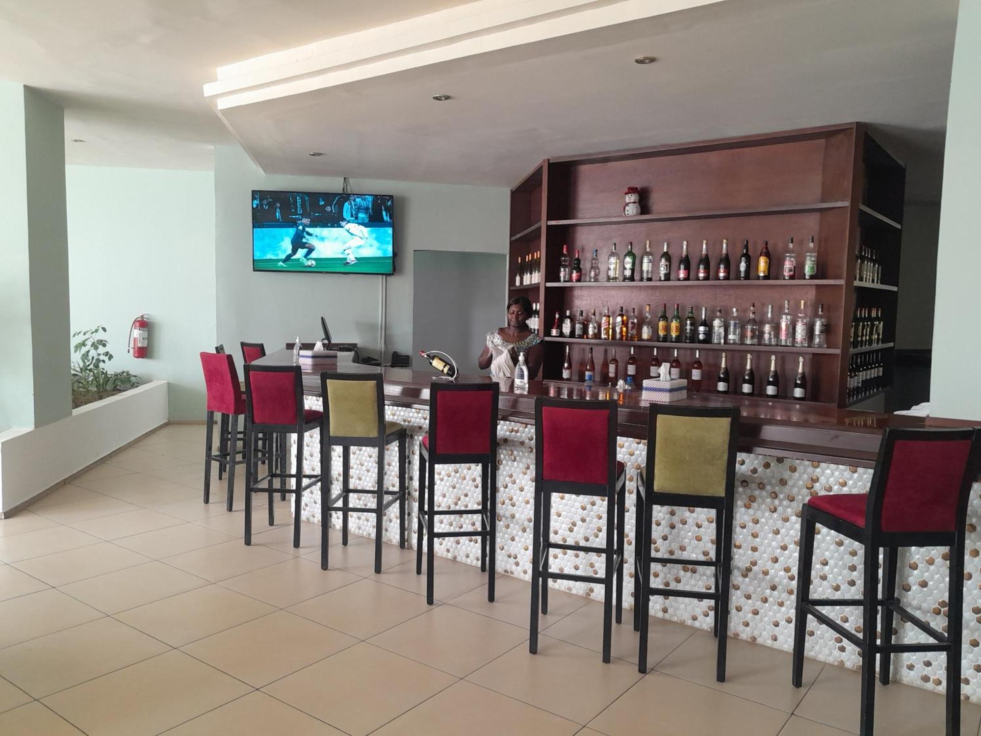 L'Amitie Hotel NʼDjamena Exteriör bild